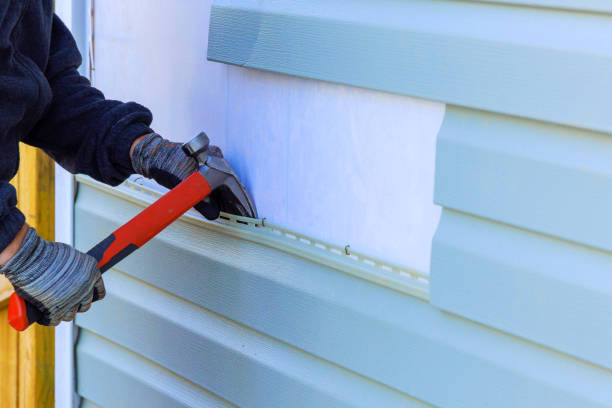 Reliable Siding Repair contractor in Stone Mountain, GA by Creative Siding